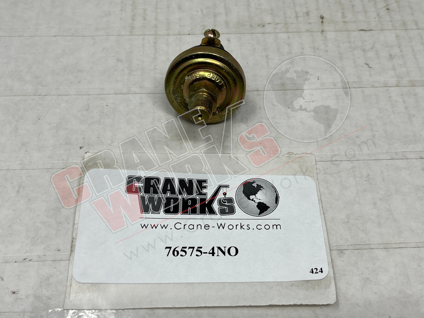 Picture of 76575-4NO, New Hobbs Presure Switch.