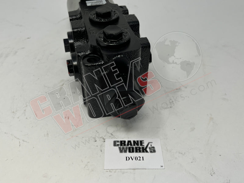 Picture of new diverter valve, third angle.