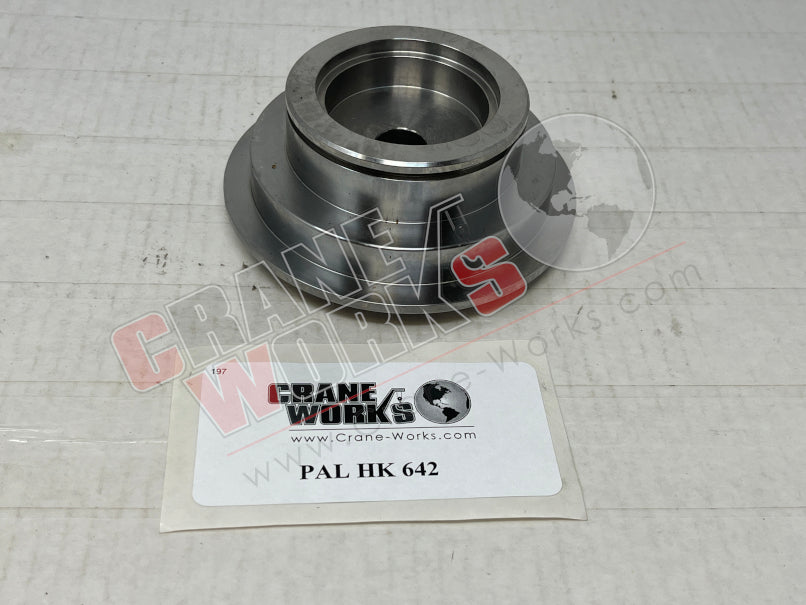 Picture of HK 642, a NEW PISTON.