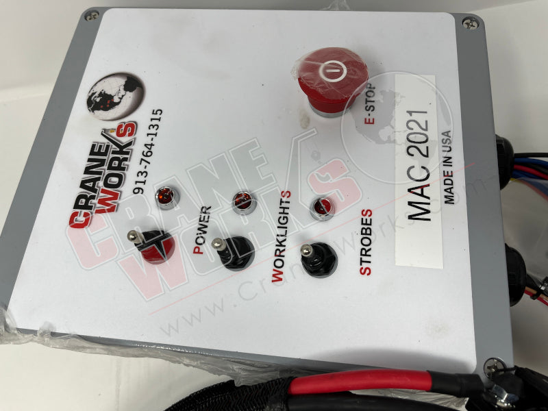 Picture of new power box mack, sixth angle.