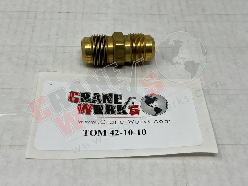 Picture of TOM 42-10-10 NEW 5/8 SAE TUBE UNION