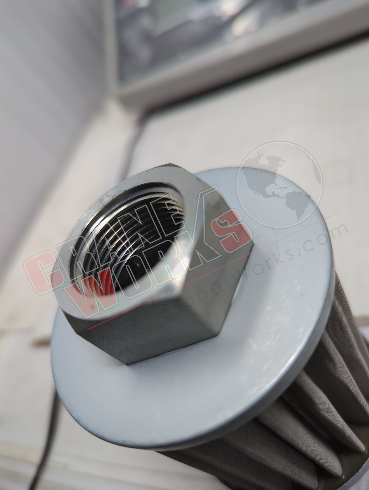 J721939 | New Hyd Strainer