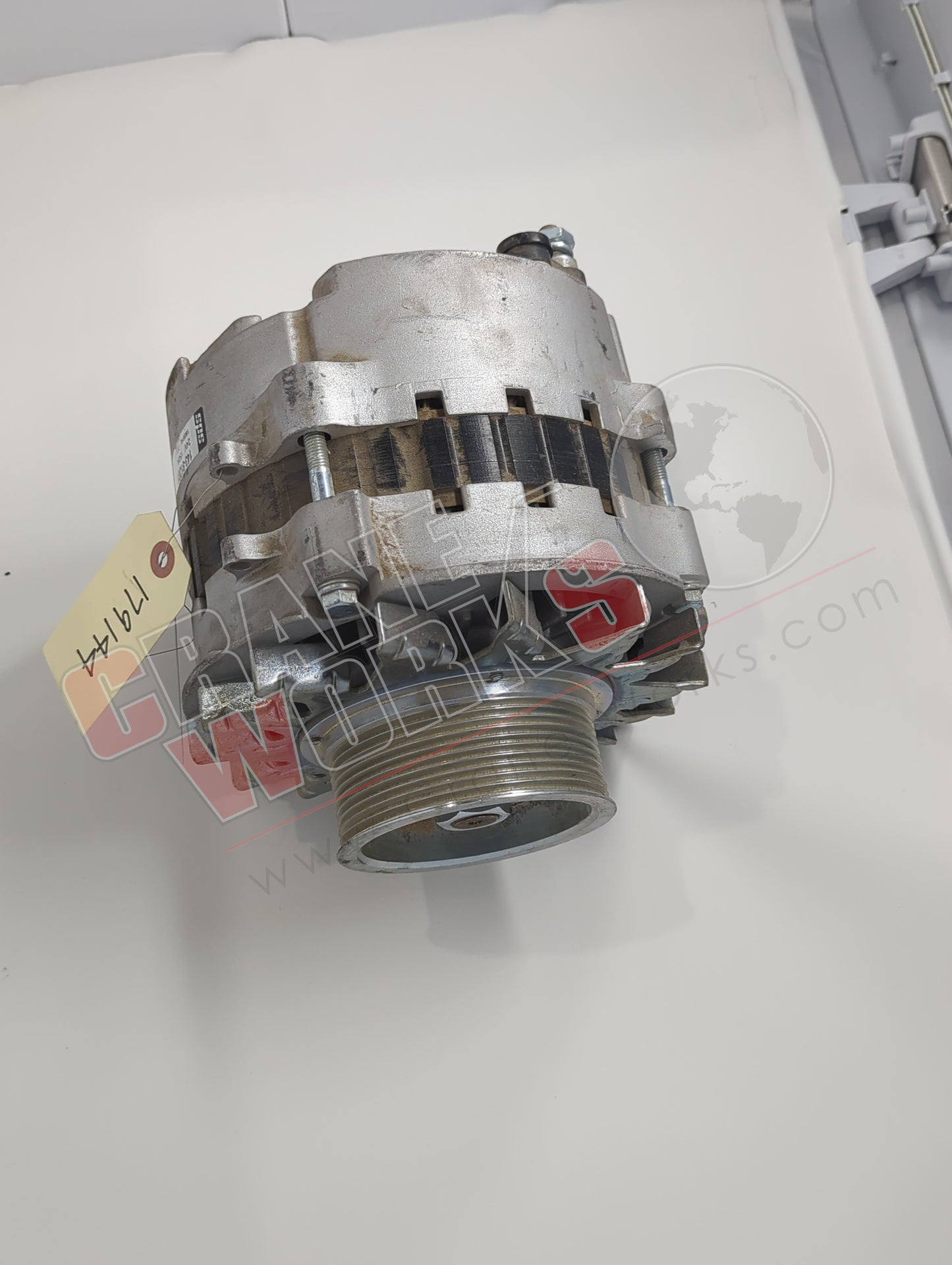 Picture of 179144, a  New 150A Scania Alternator, angle 2.