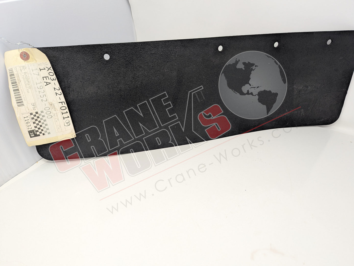 17-19252-000 | New Mudflap Fender