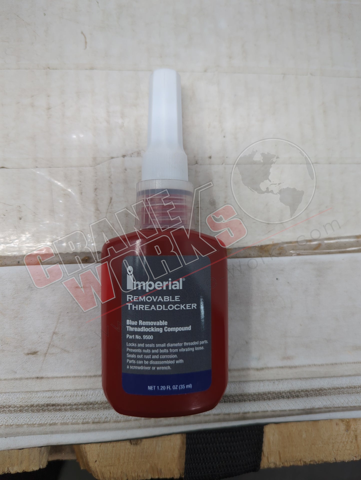 9500 | New Blue Threadlocker