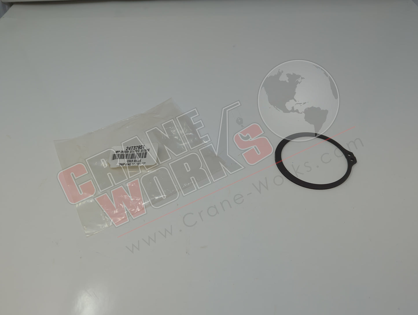 24T37951 | New Snap Ring