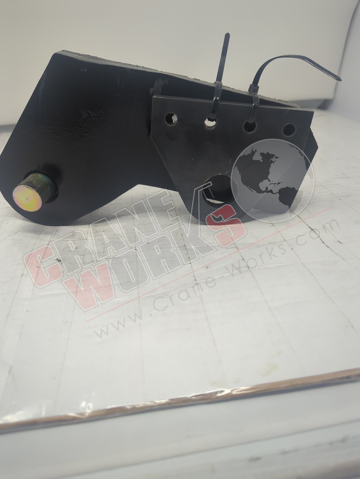 HXE2681 | New Bracket