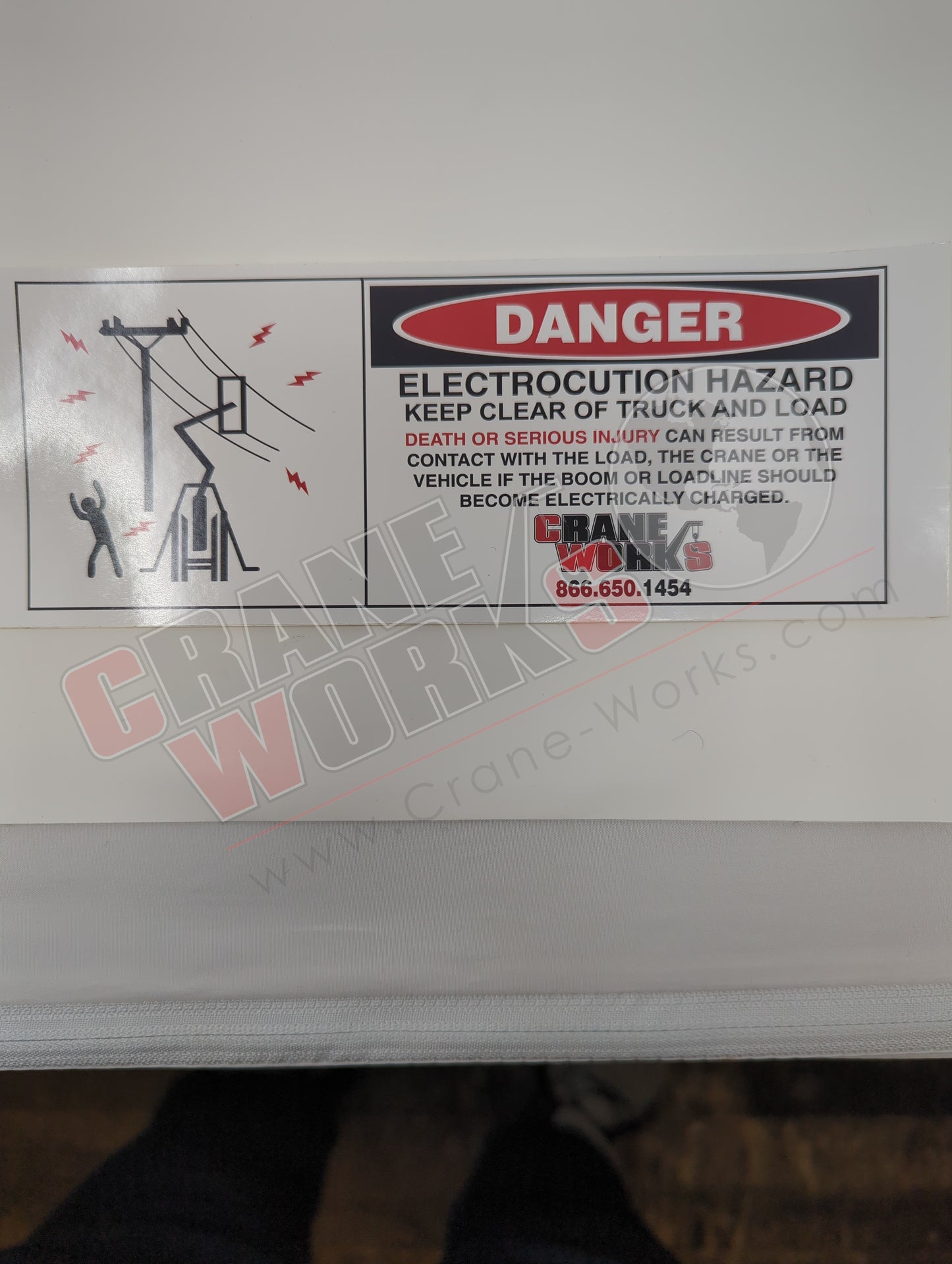651-00184-S | New Decal Electrocution Hazard Small  3X8