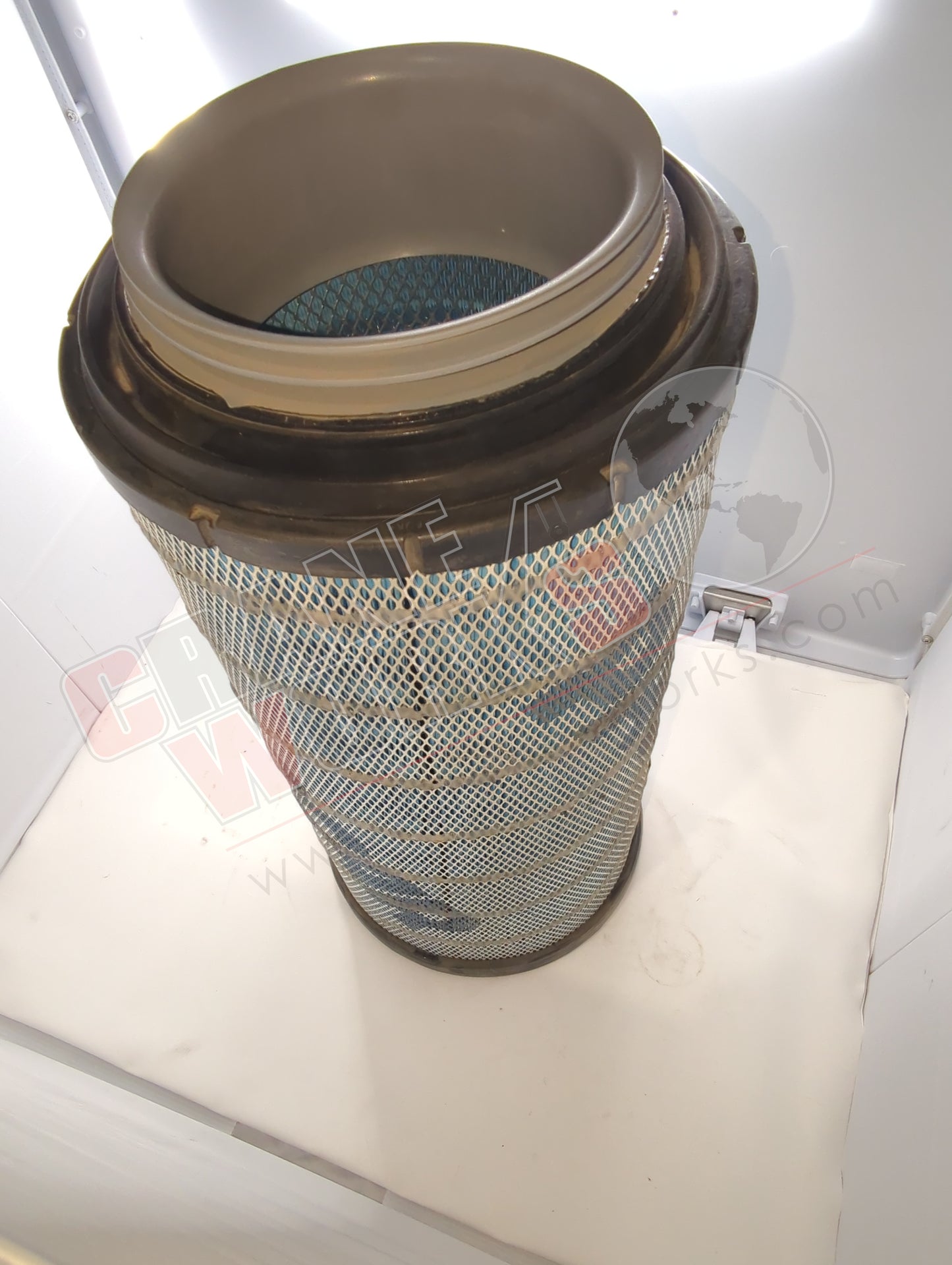 P614986 | New Air Filter