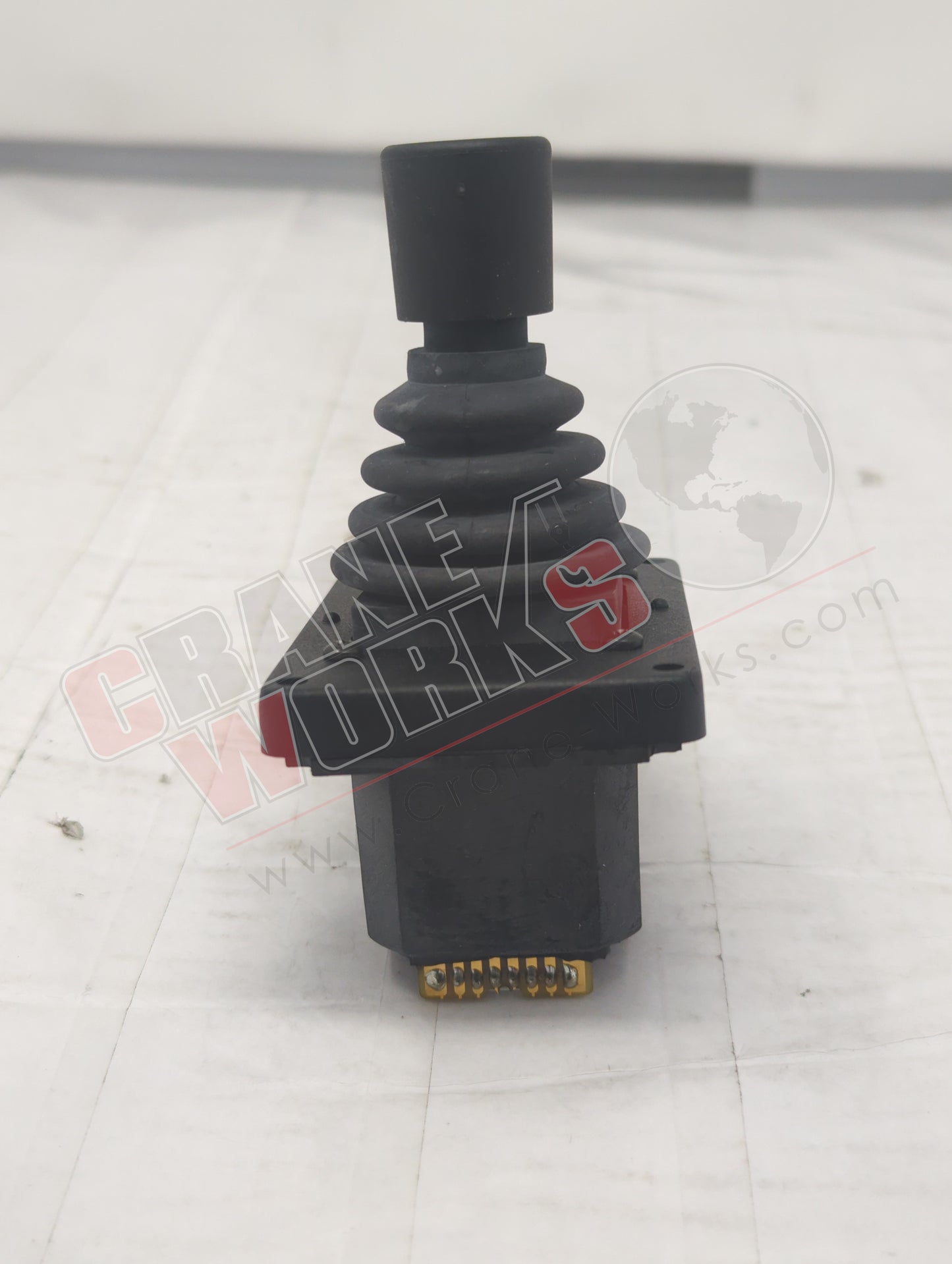 EEA4000 | New Cross Levers