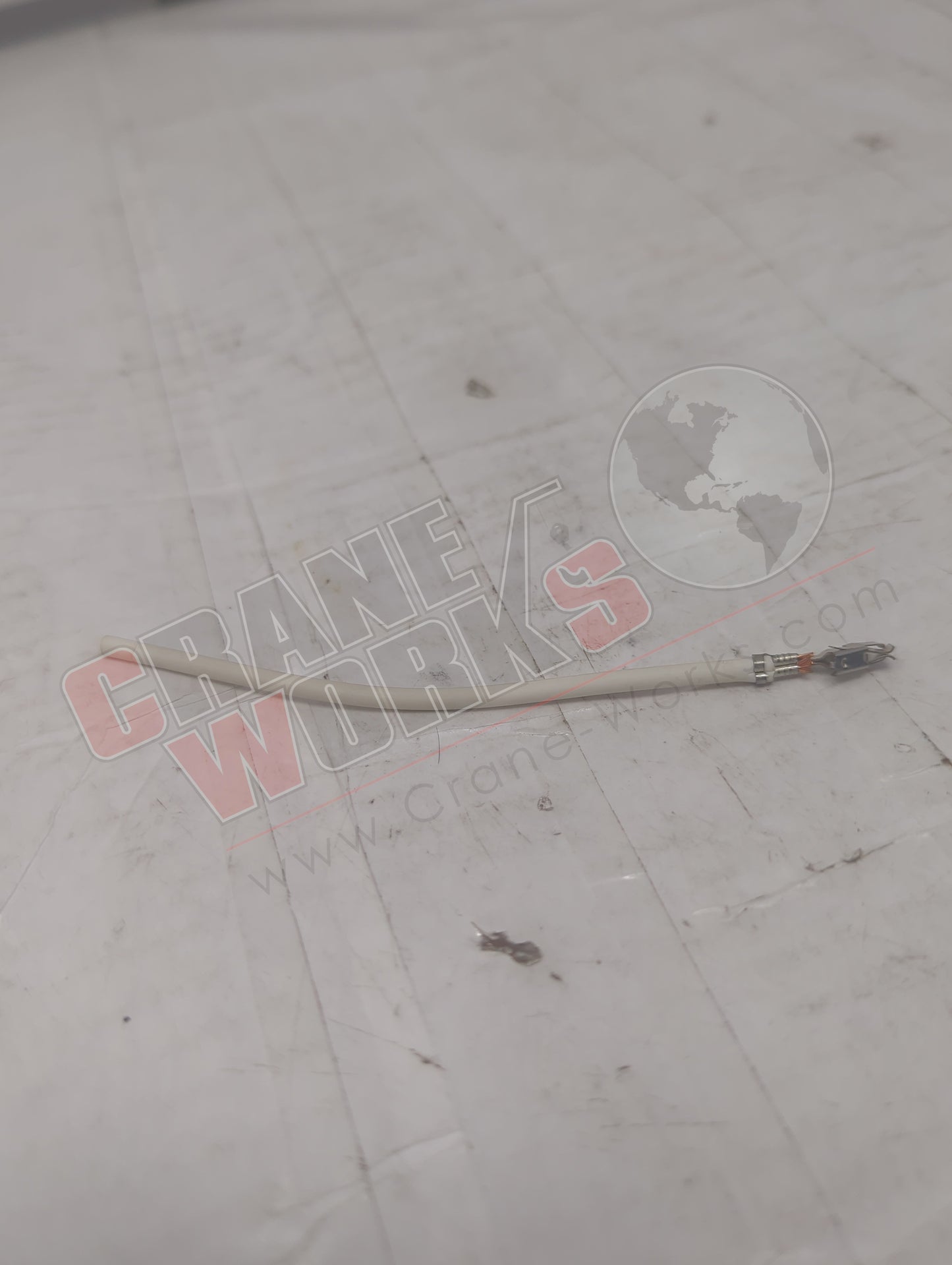 VCU-WH | New White Ecm Lead