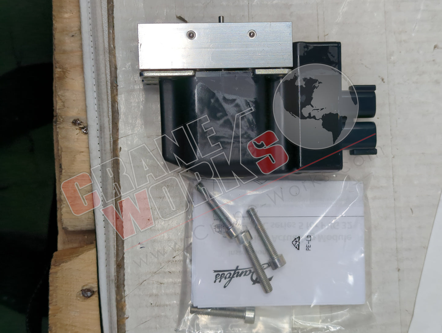 08240650 | New Danfoss Actuator Main Boom Extension