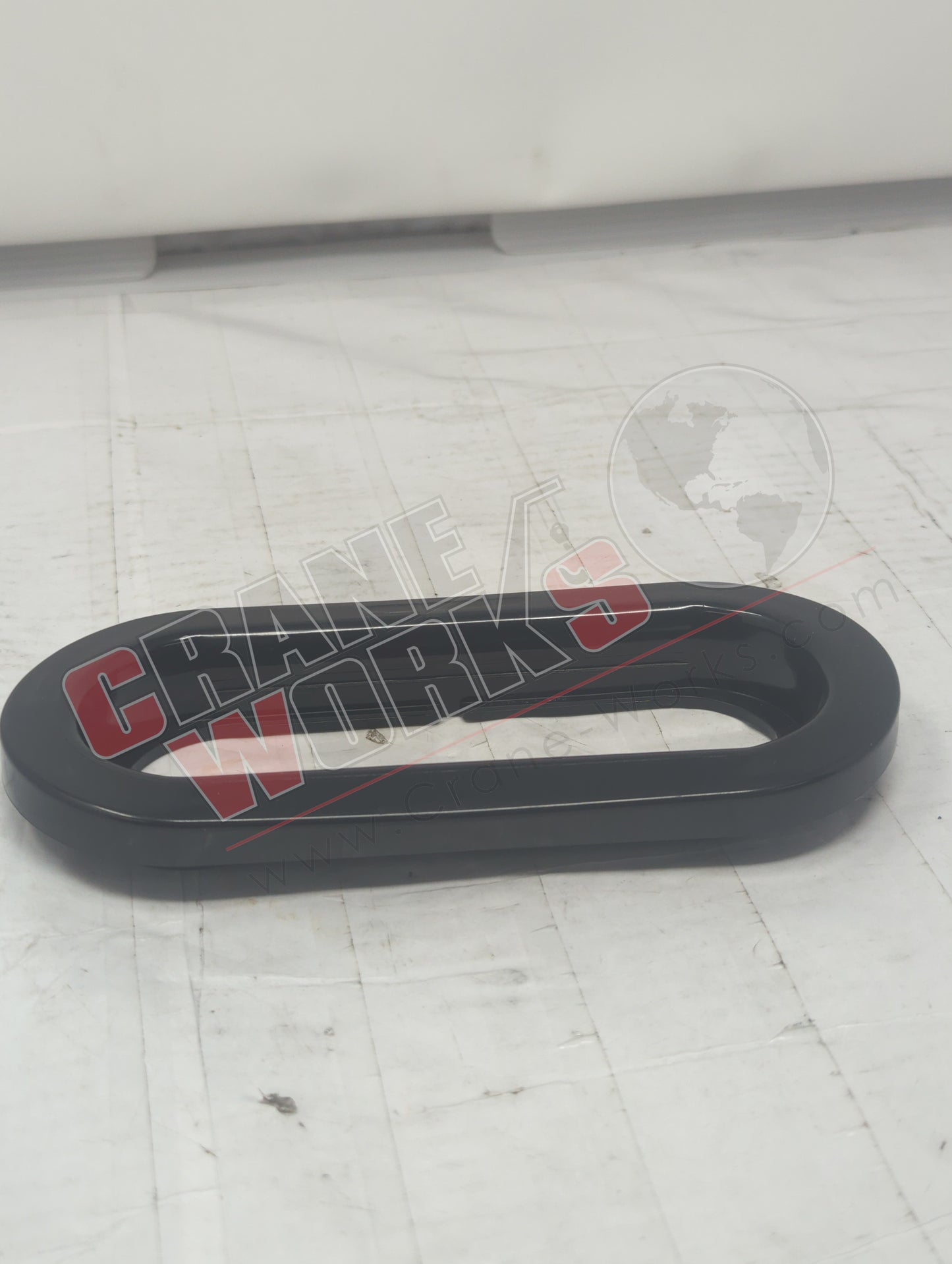60700 | New Oval Tail Lamp Grommet