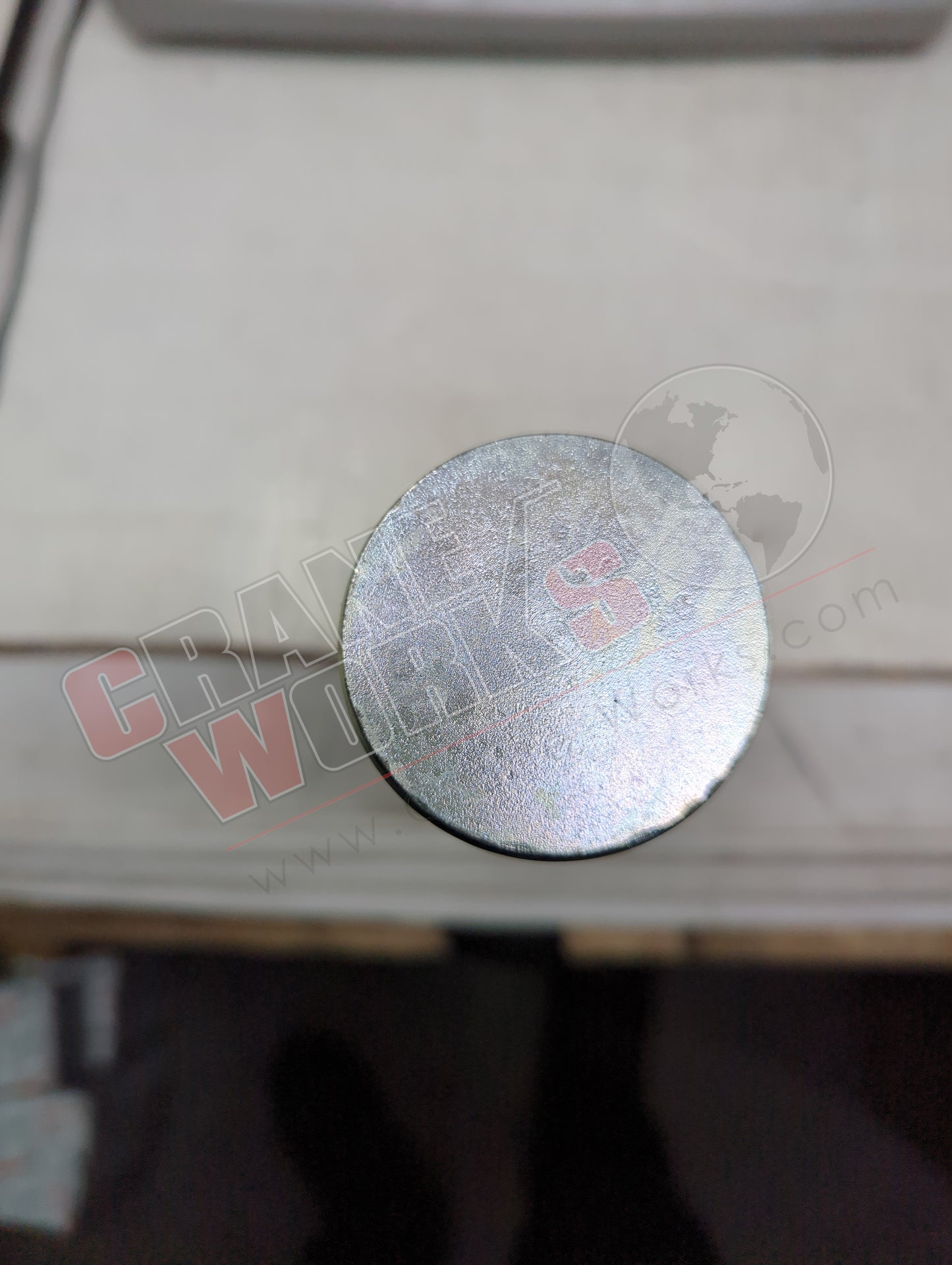 L69600 | New Piviot Pin