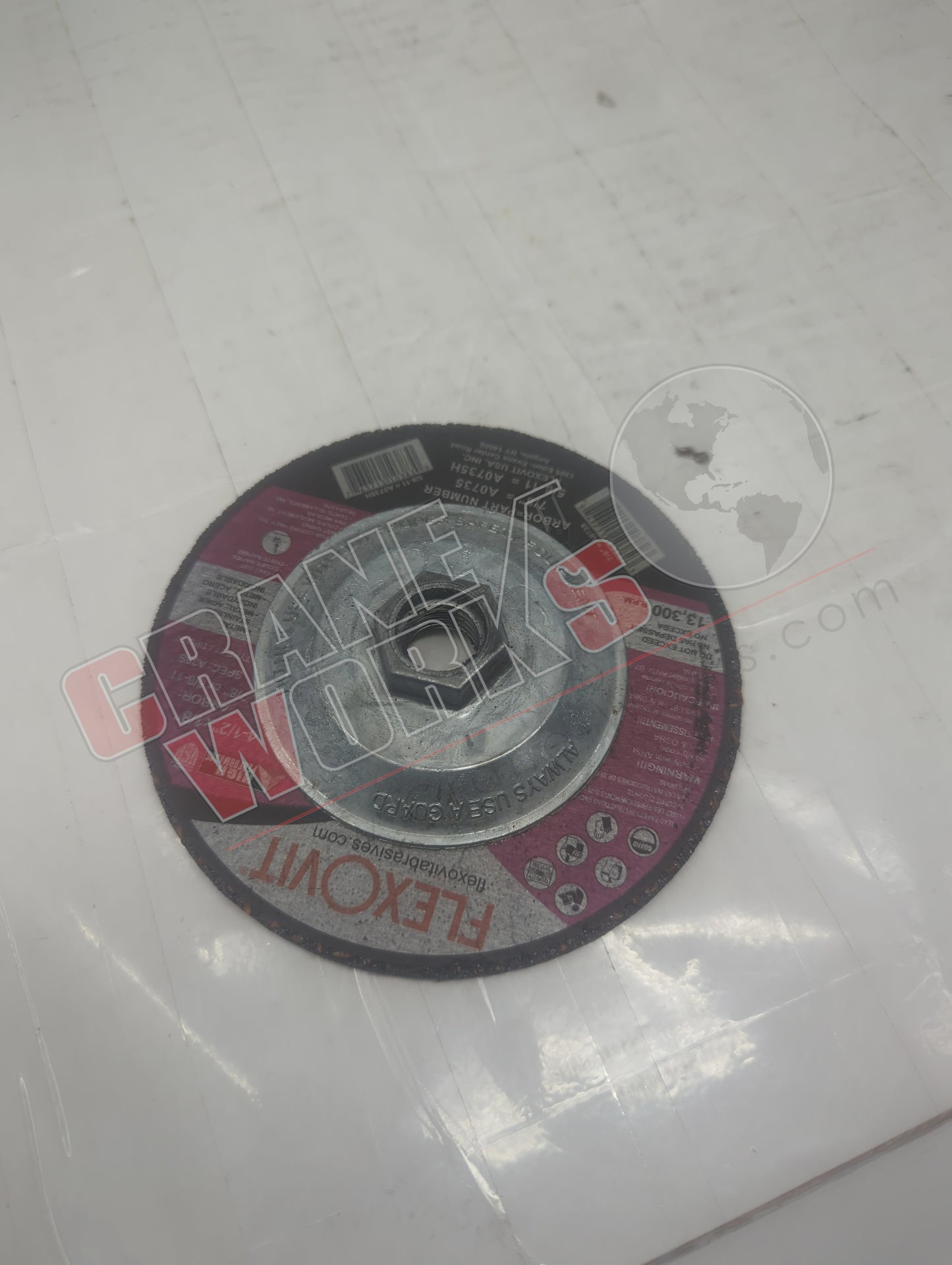 FLEA0735H | New Cut-Off Wheel, 30 Grit, 4-1/2" X 1/8" X 5/8-1