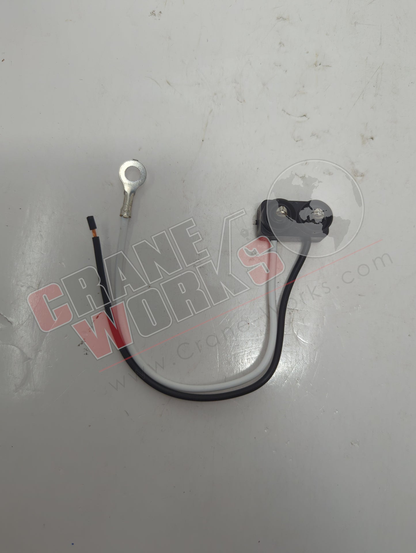 PT4924P | New Pigtail 2 Prong