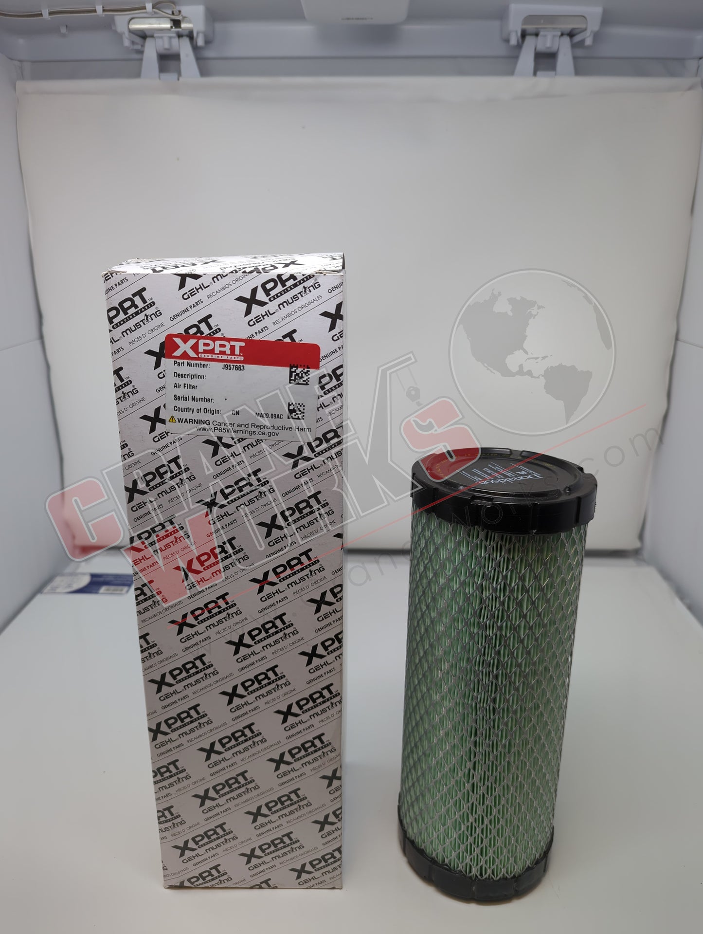 J957663 | New Air Filter