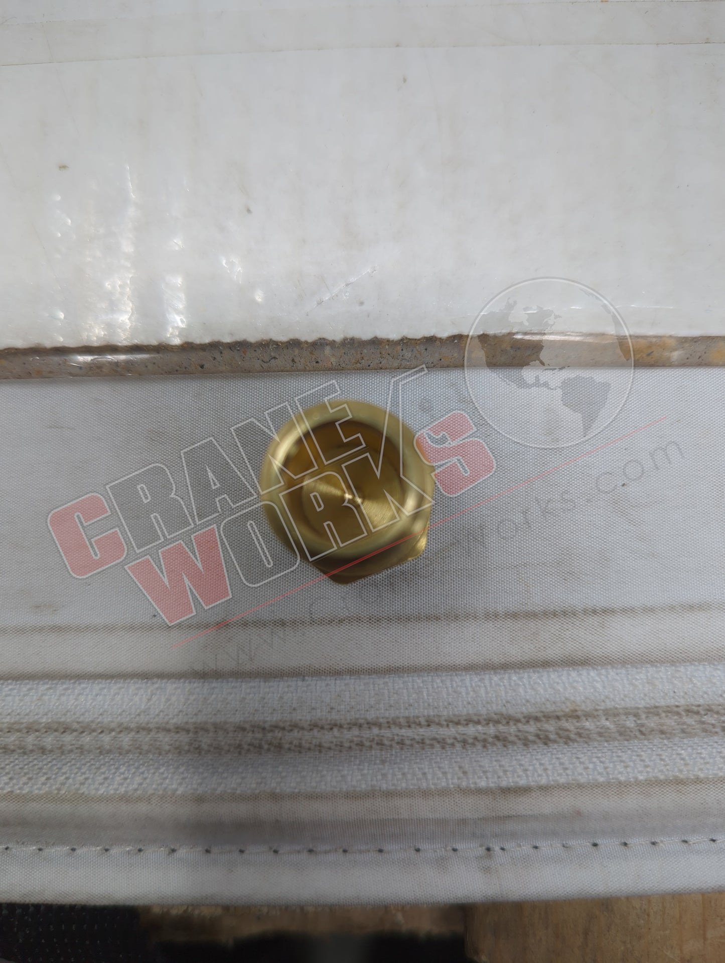 '-11083-6 | New 3/8" Brass Plug (218P-06)