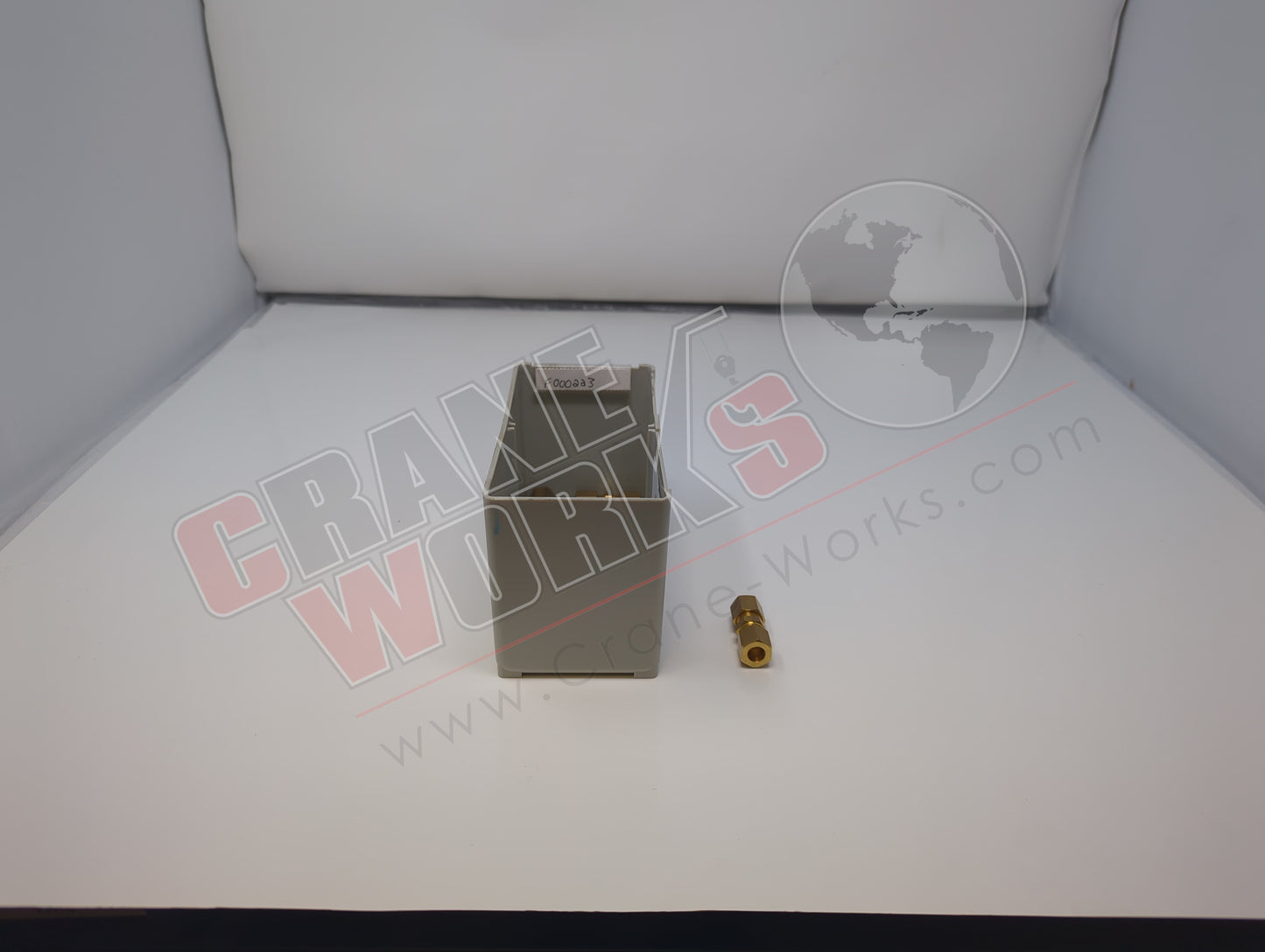 F000223 | New Straight Coupling 5/16"-5/16"