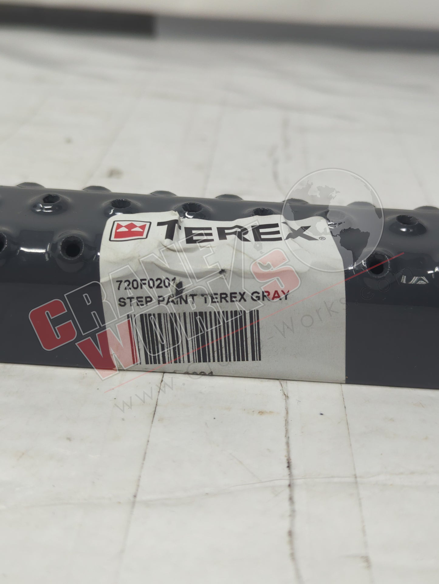 720F0201 | New Step; Painted Terex Gray