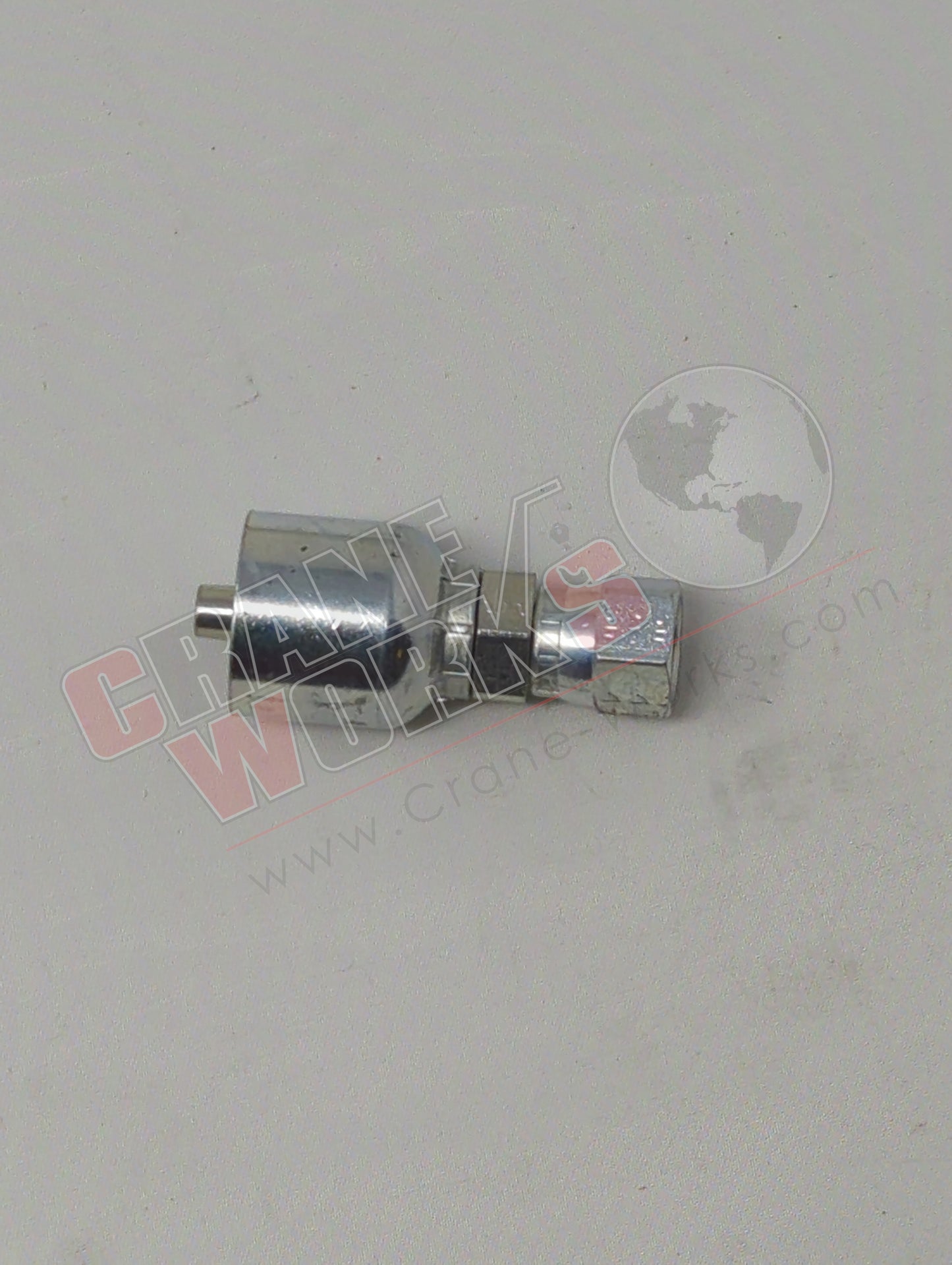 KP81300 | New Parkrimp: Female Swivel 1/4 X 1/4 (10643-4-4)