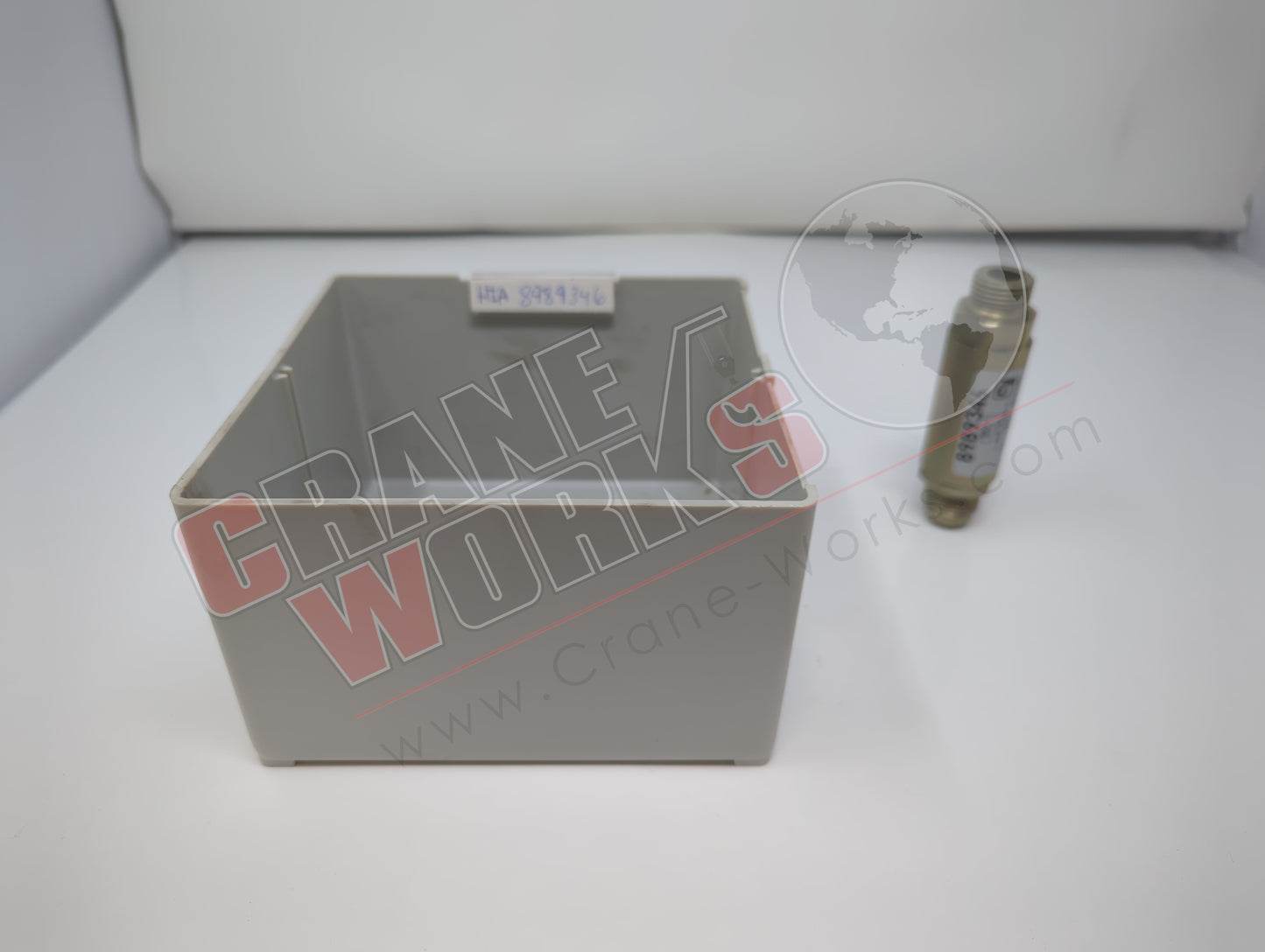 8989346 | New Back Pressure Valve