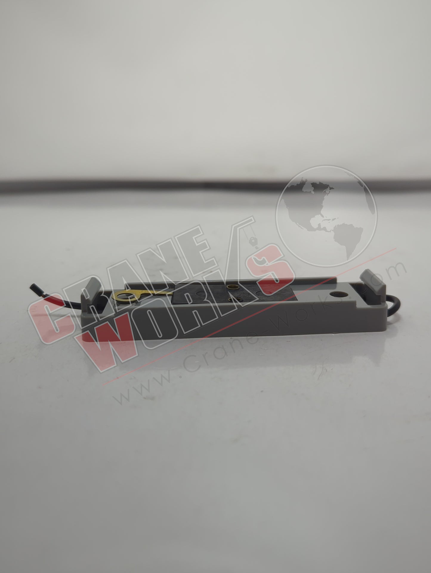 PT1900BK | New Lamp Bracket