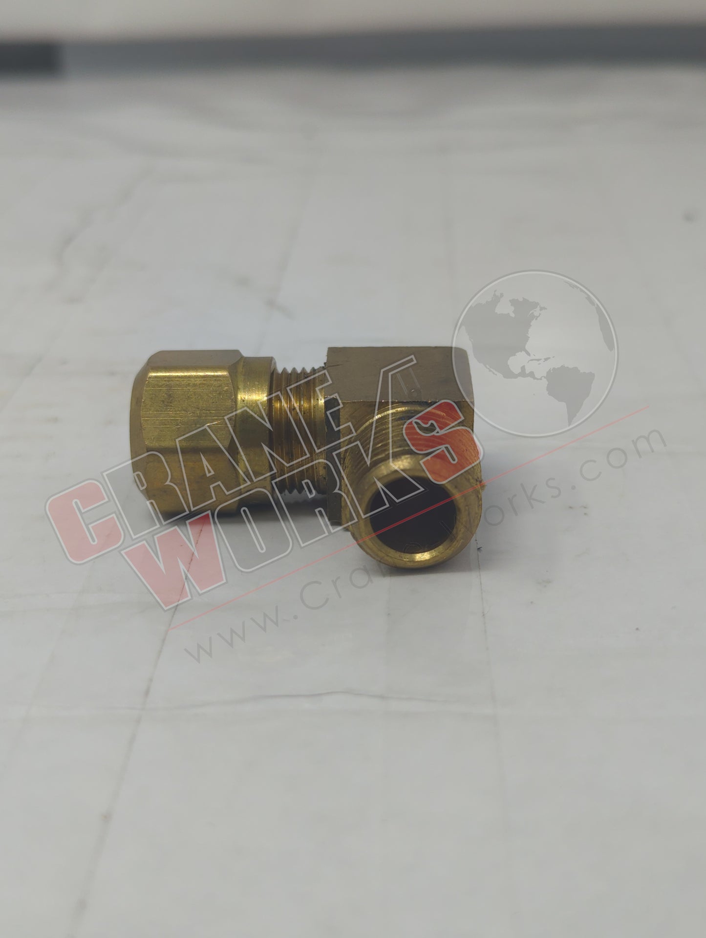 PF-00134 | New 1/4" Male Run Tee