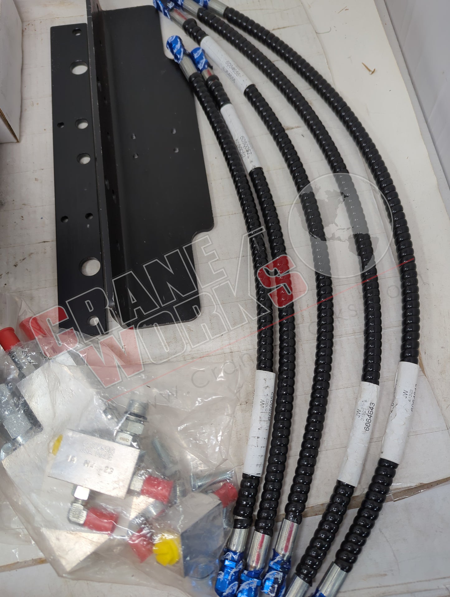 6068408 | New Sequence Control Valve- Fork Positioner Class Iii