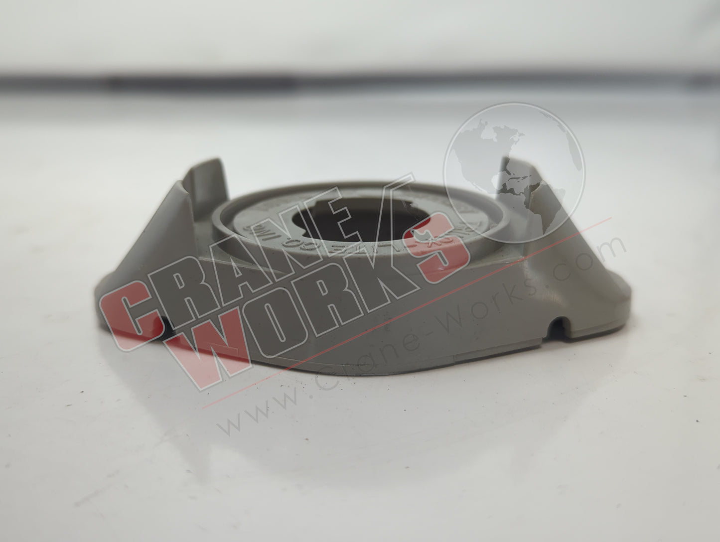 10728 | New Bracket Cam-In