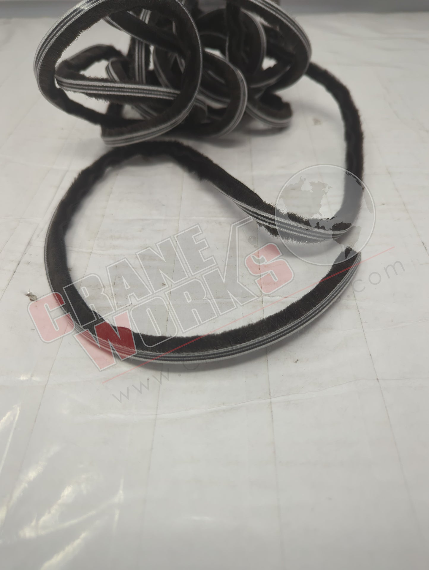 6611380 | New Window Slide Trim For Side Window (Sold Per Meter)