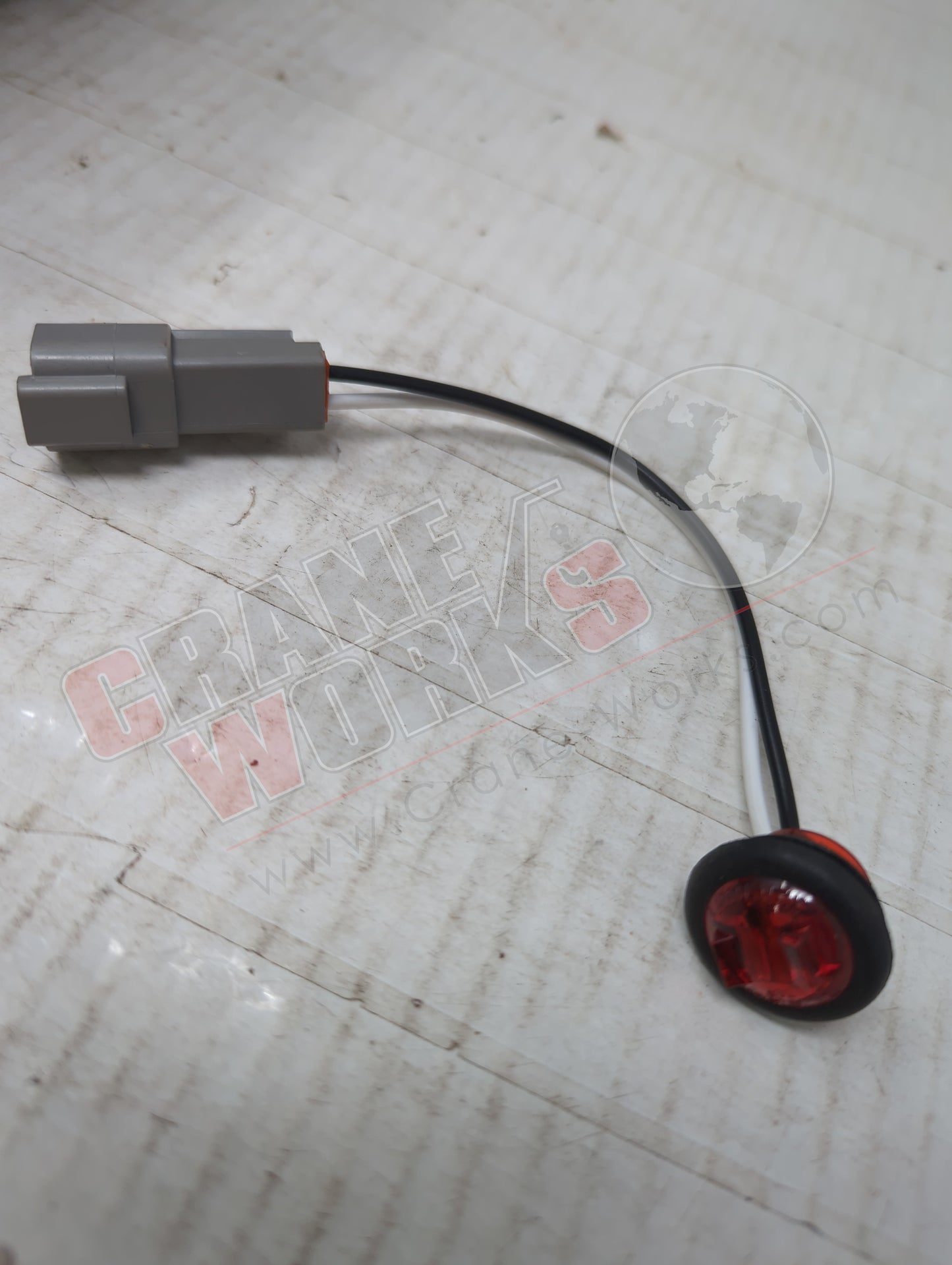 118R | New Led 3/4" Red