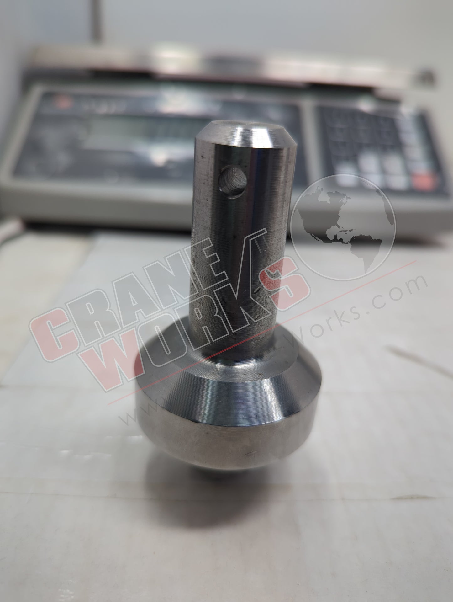 J802216 | New Mounting Pin, Stablizer