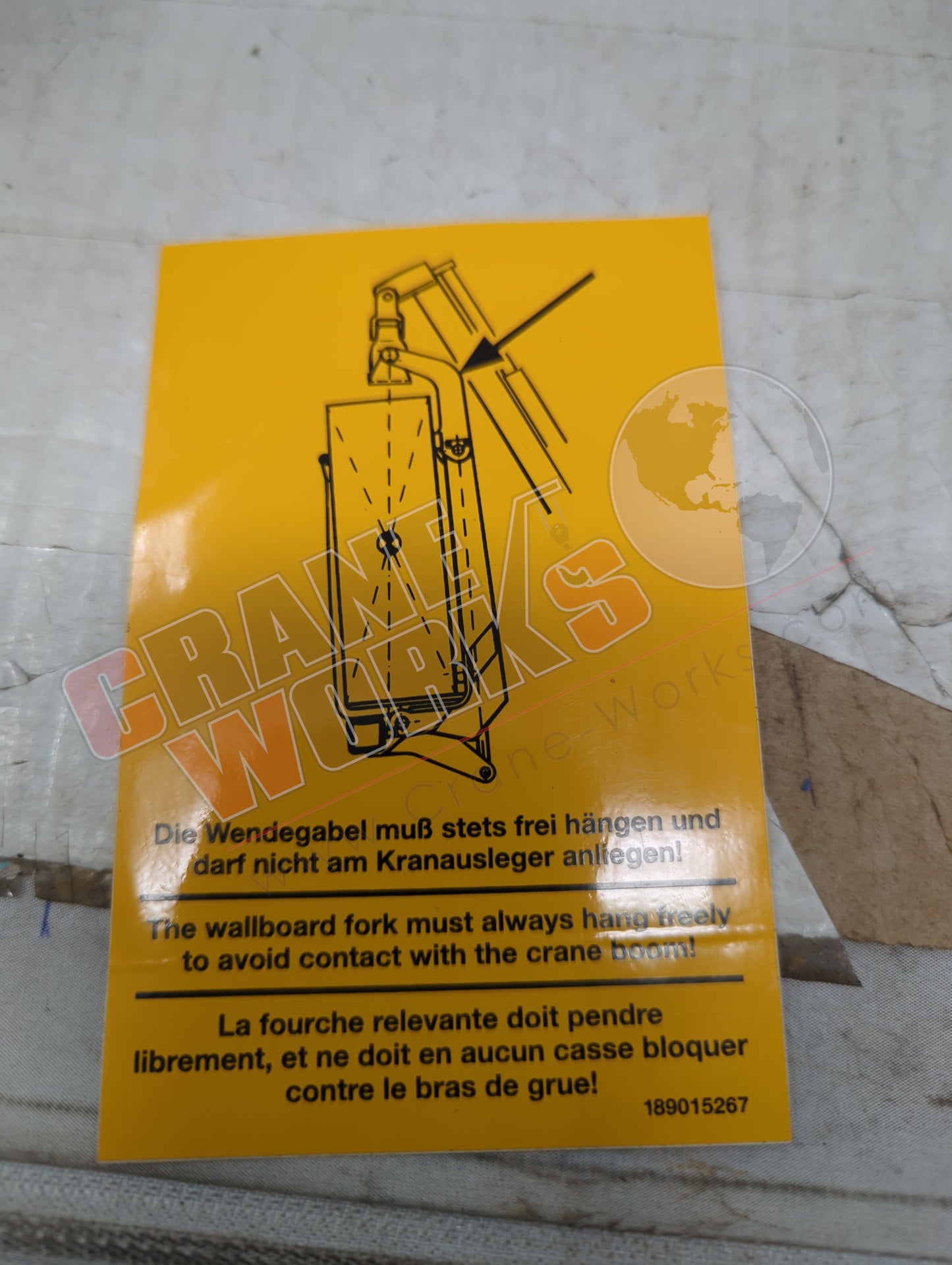 189015267 | New Fork Avoid Contact Sticker