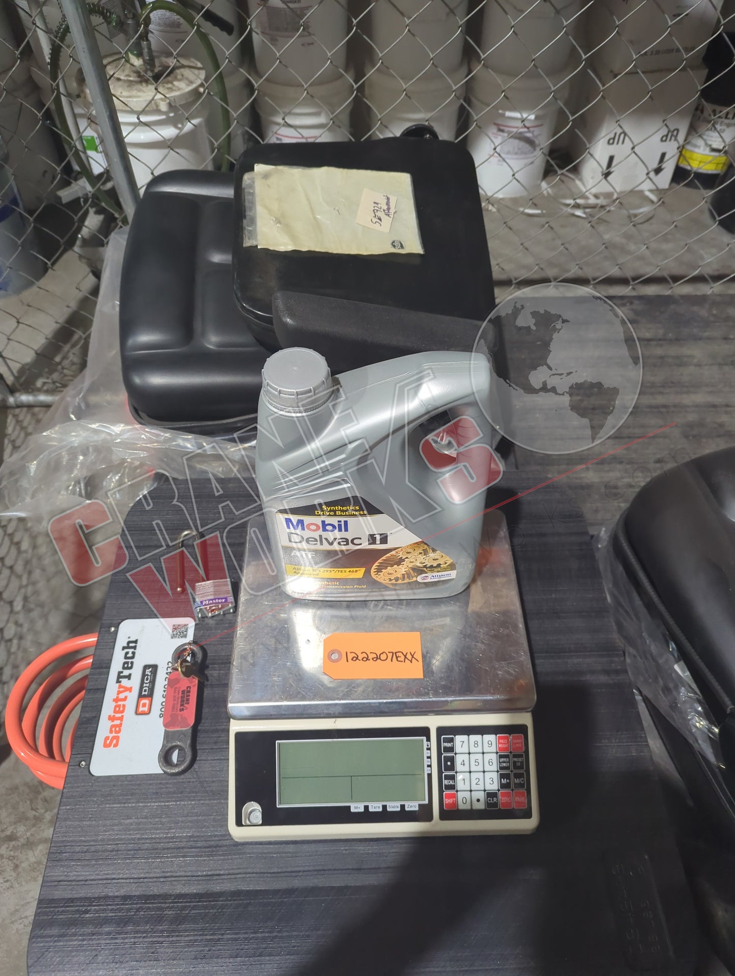 122207EXX | New Mobil Delvac Trans Fluid