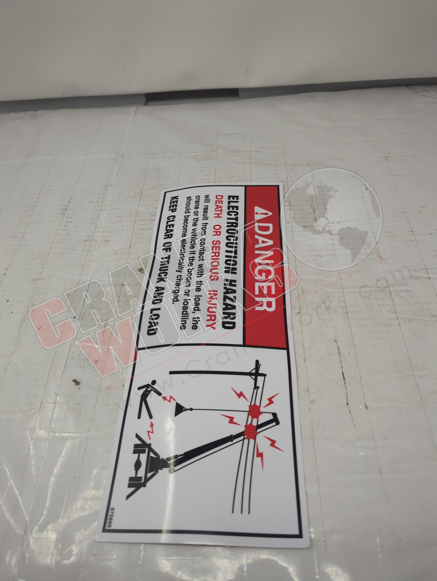 875886 | New Safety Decal