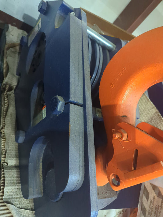 4000795.010 | New 35 Ton 3 Sheave Block 5/8 Rope