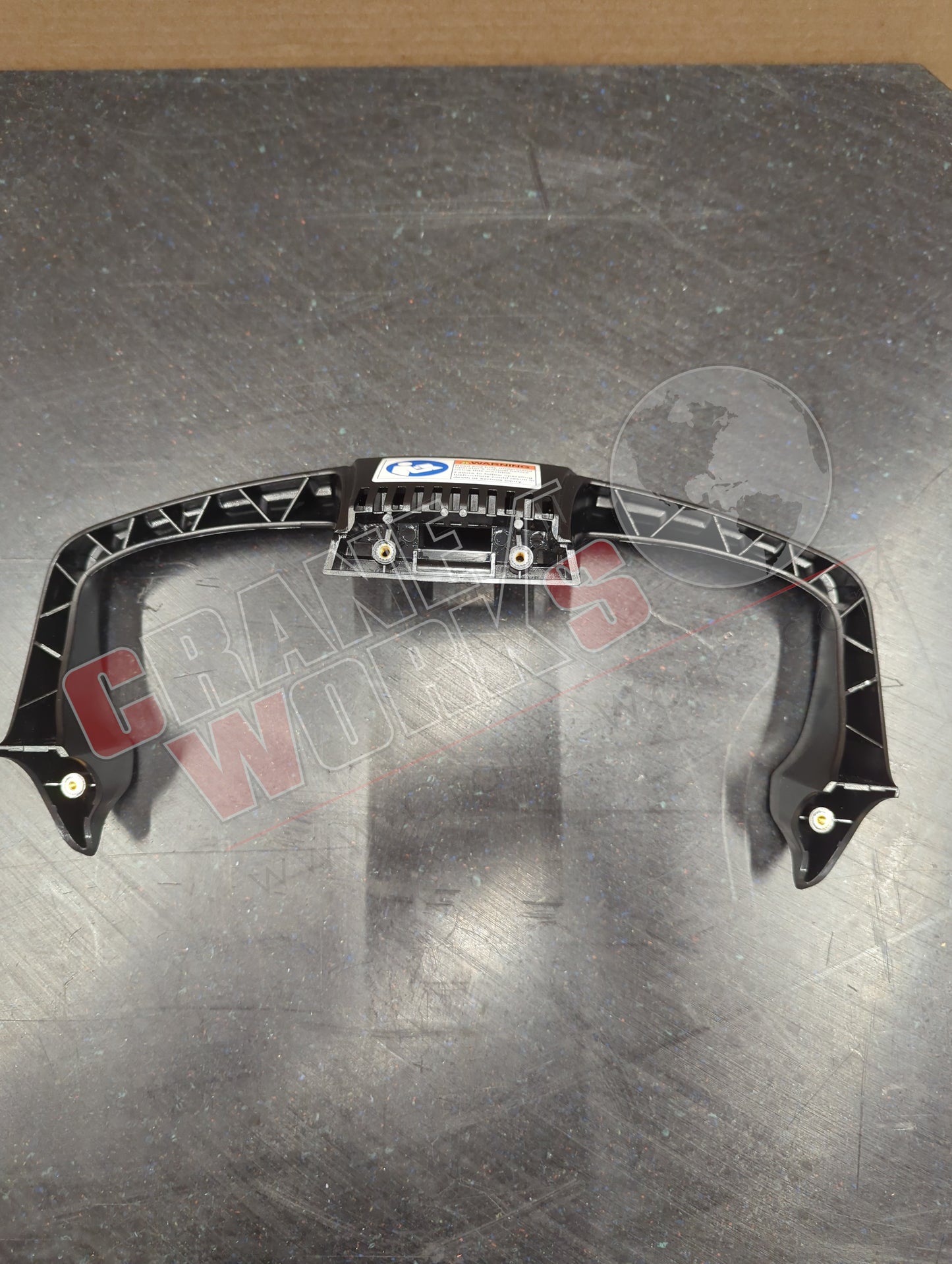 46916 | New Protective Frame Maxi Without Bar Black