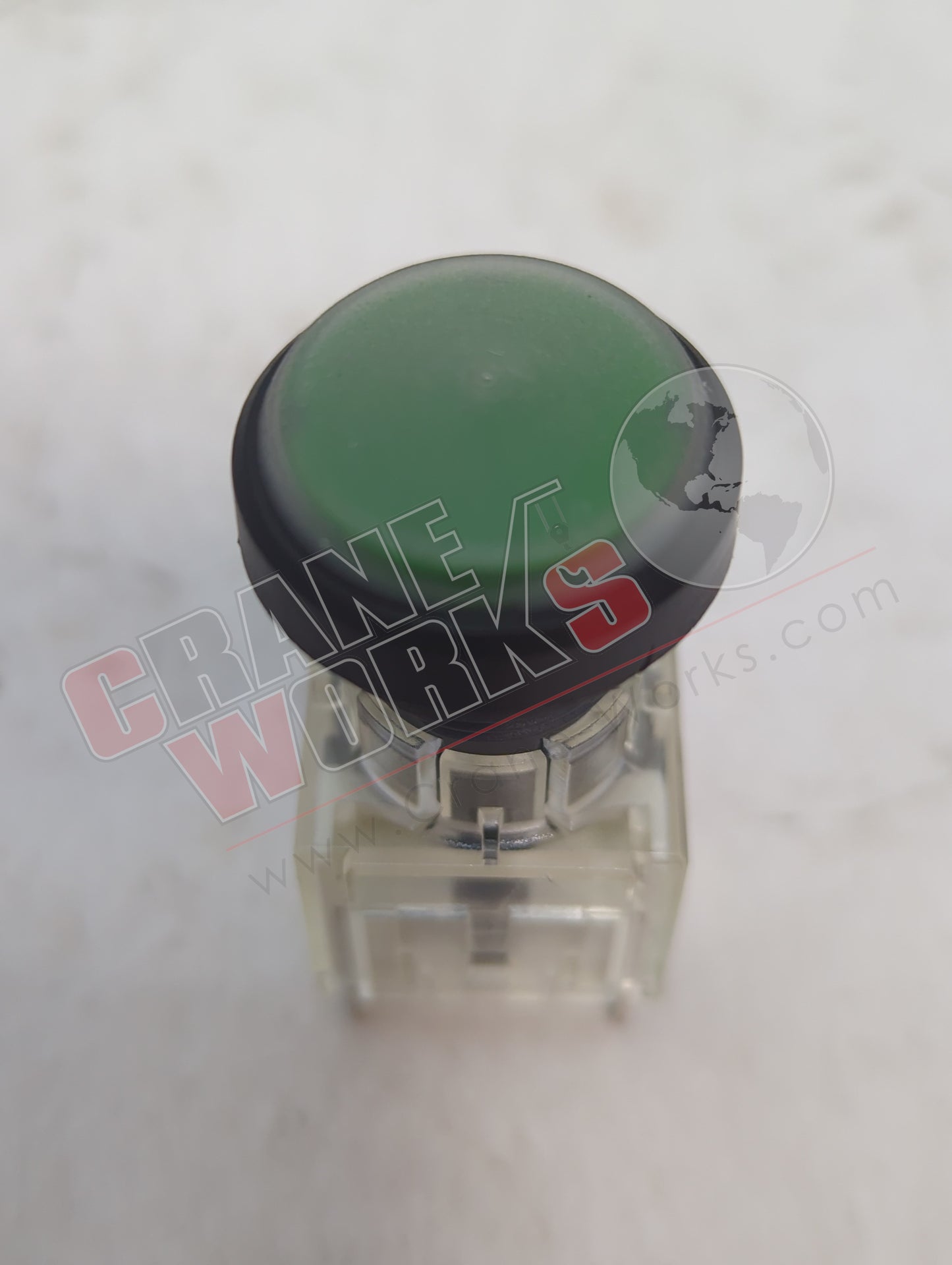 EEA9834 | New Push Button, Green