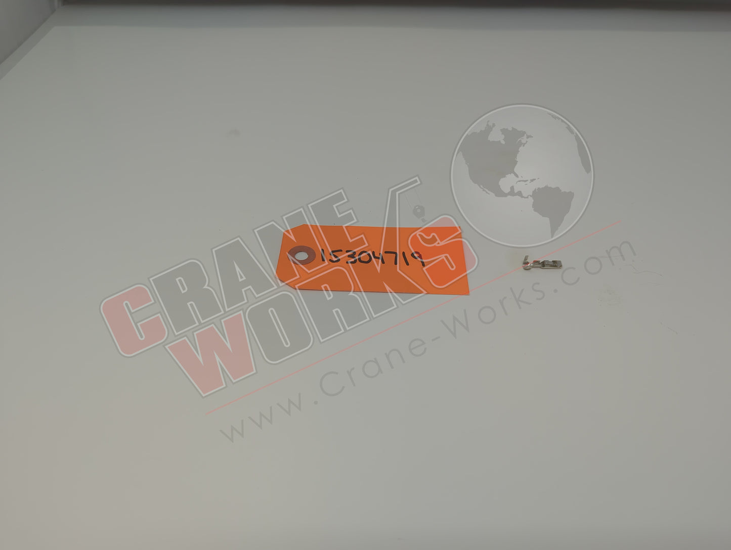 15304719 | New Terminal End, Female