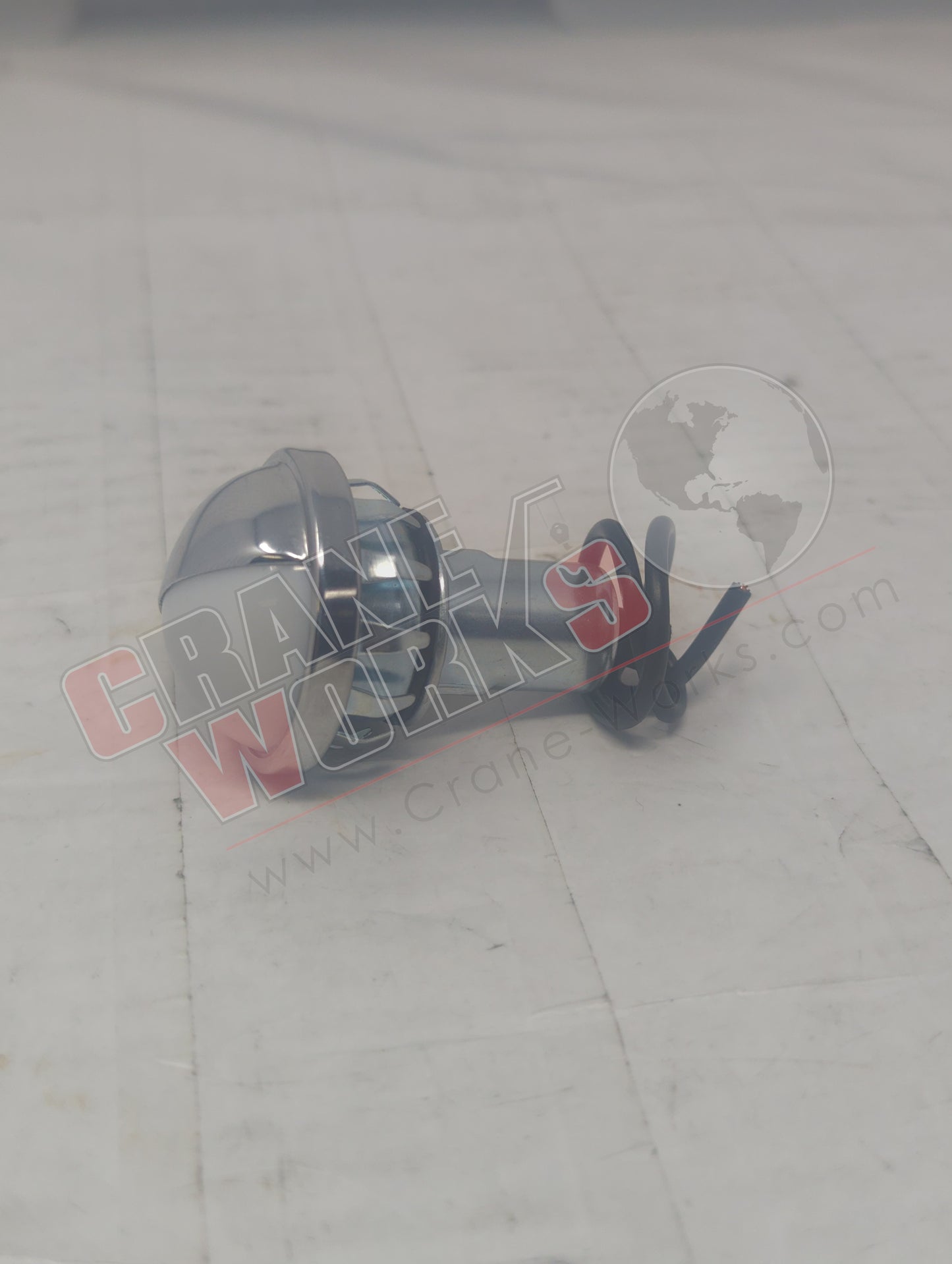 60101 | New Round License Light