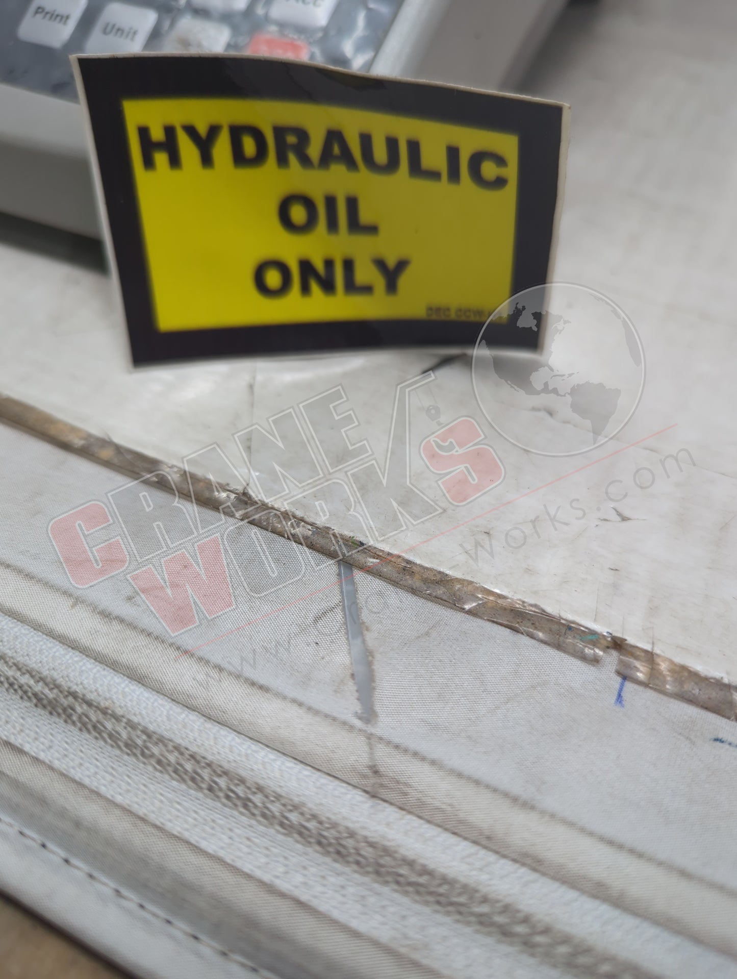 CCW-H1 | New Decal, Hyd Oil Only, Blk/Yell