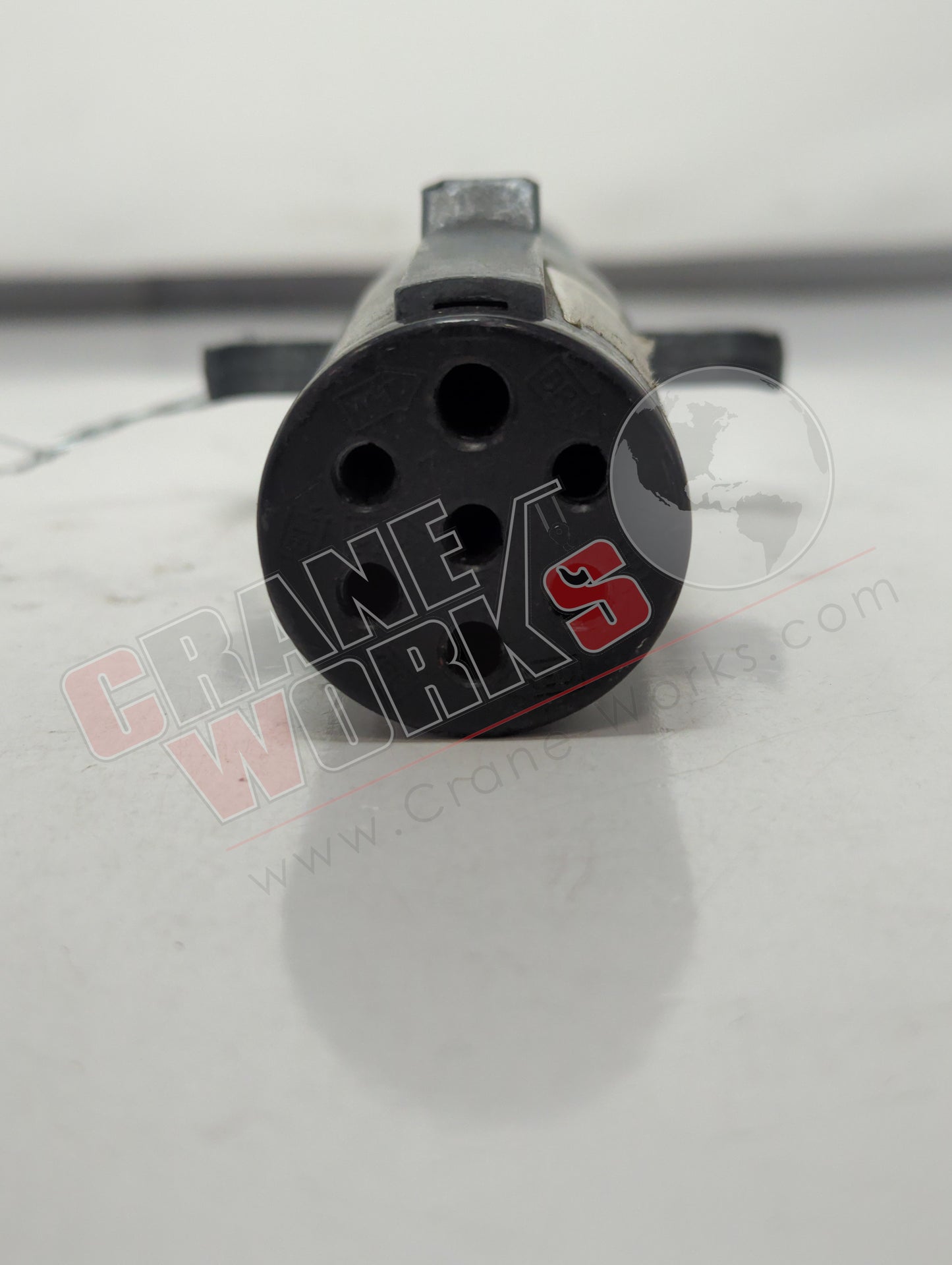 EL23784 | New 7-Way Male Plug