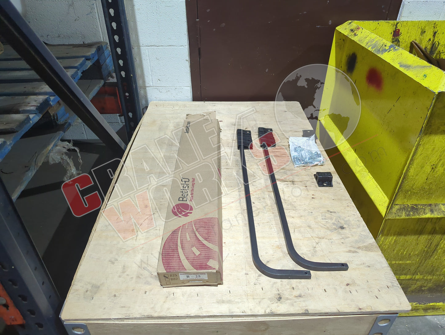 B25 | New Mudflap Hanger Kit / Sqr Bar