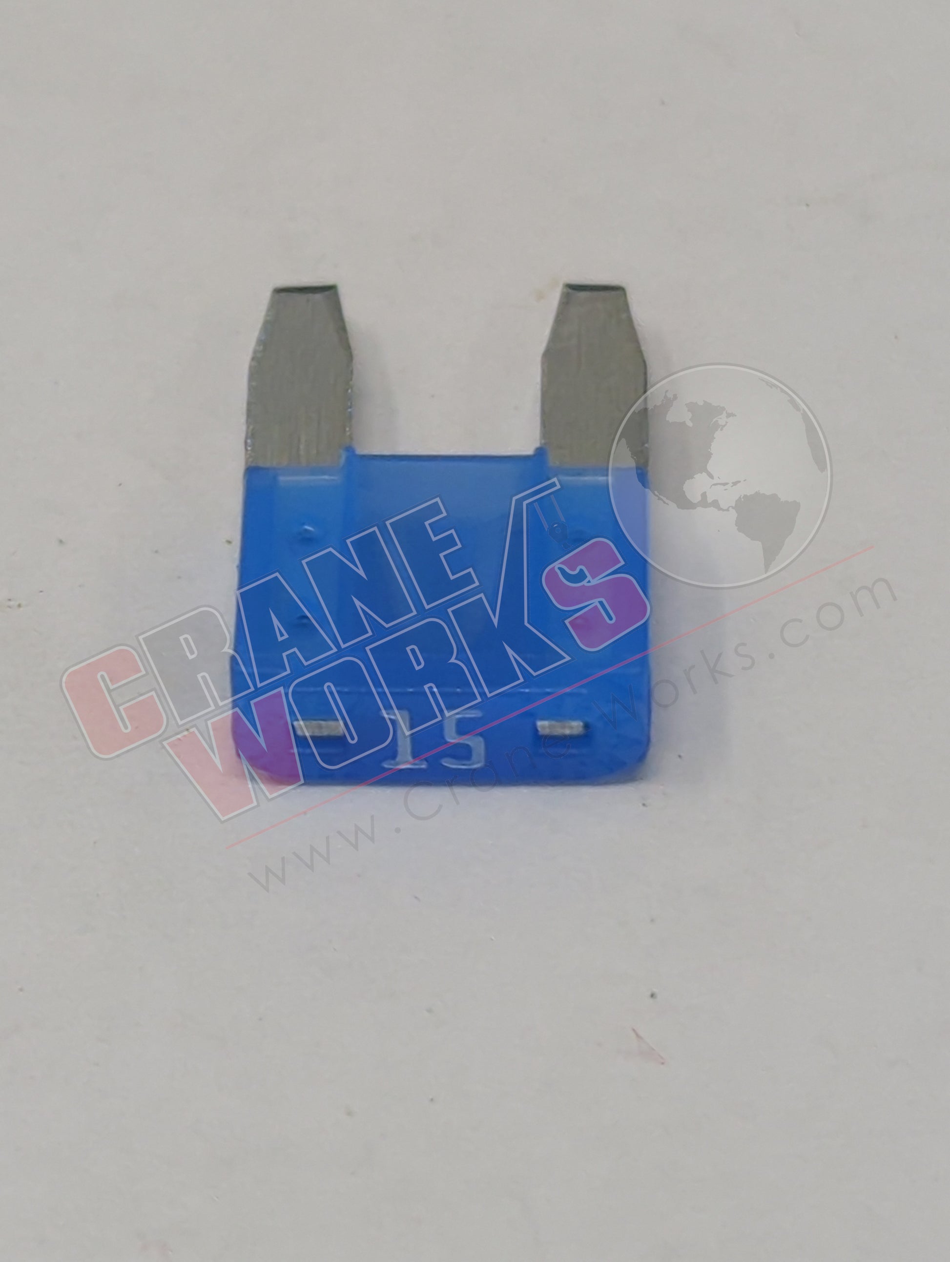 Picture of 7376, a  New 15 Amp Mini Fuse (43481), angle 2.