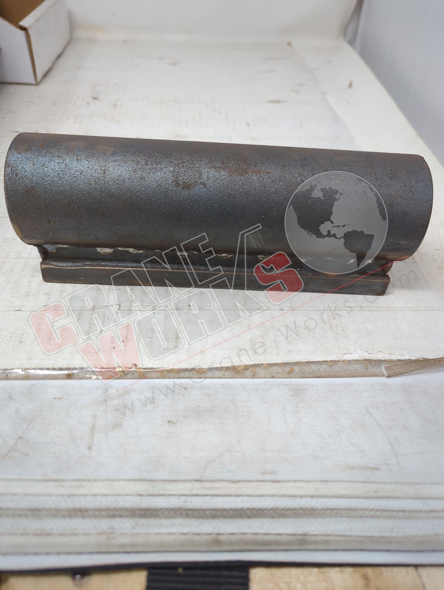 HXE9084 | New Mounting Bush *