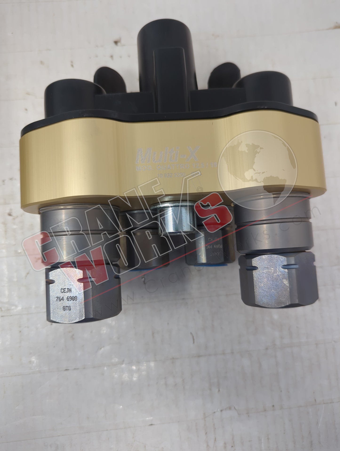 08170064A | New Fast Connection Fly Jib Male Part