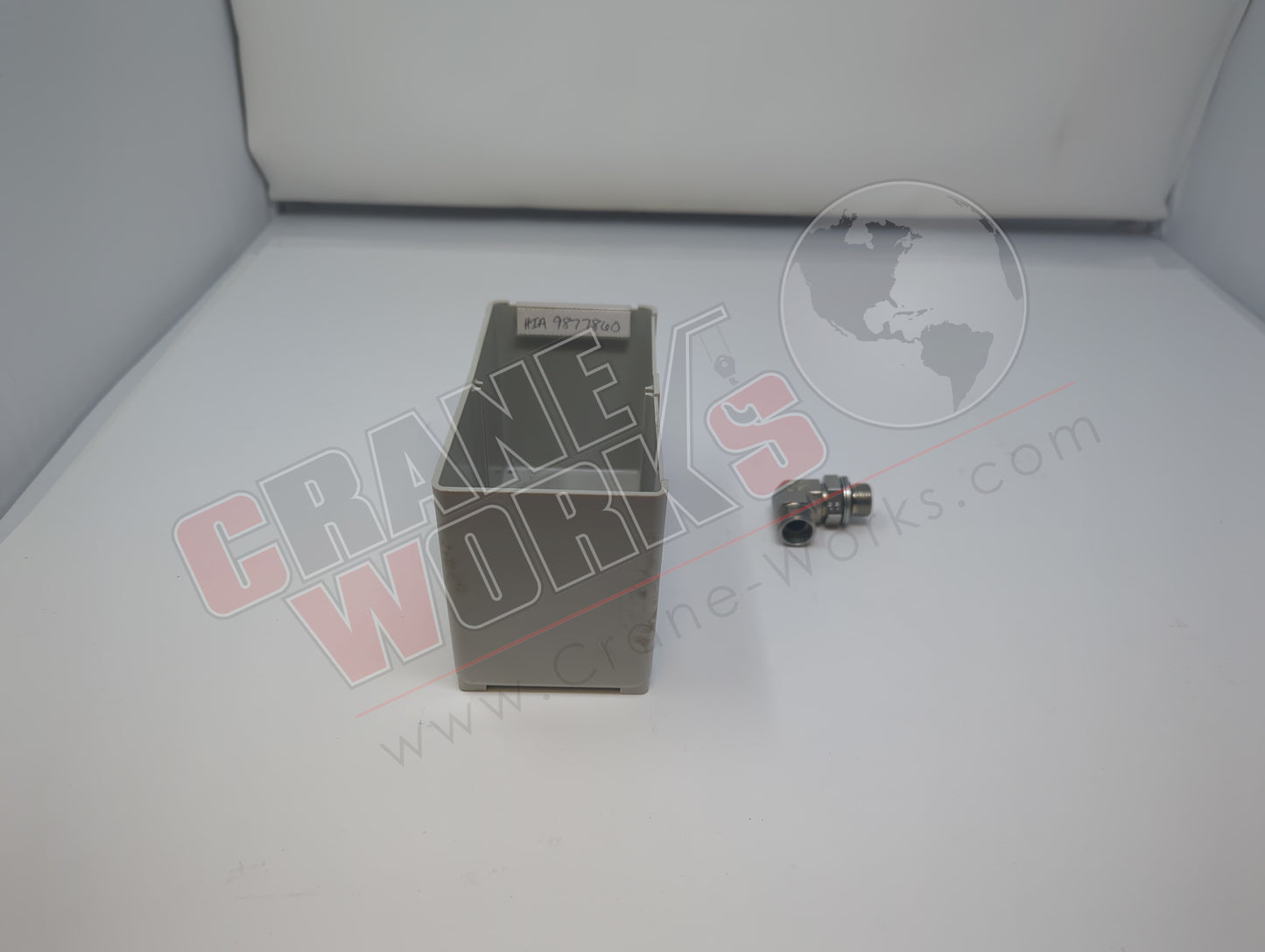 9877860 | New Hydraulic 90 Deg Fitting