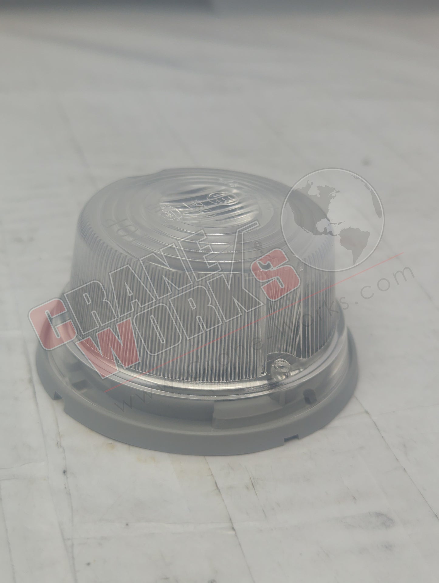 00556339 | New Light, Clear