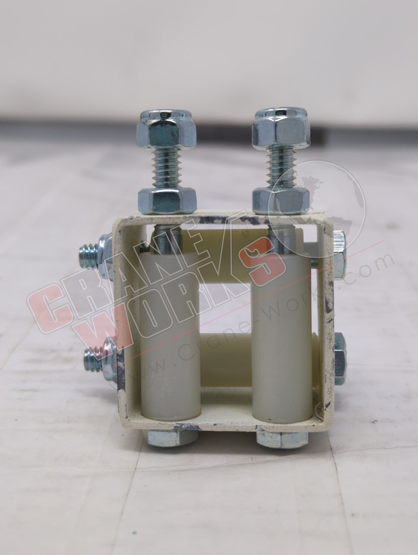 203305 | New Guide Assy, Roller